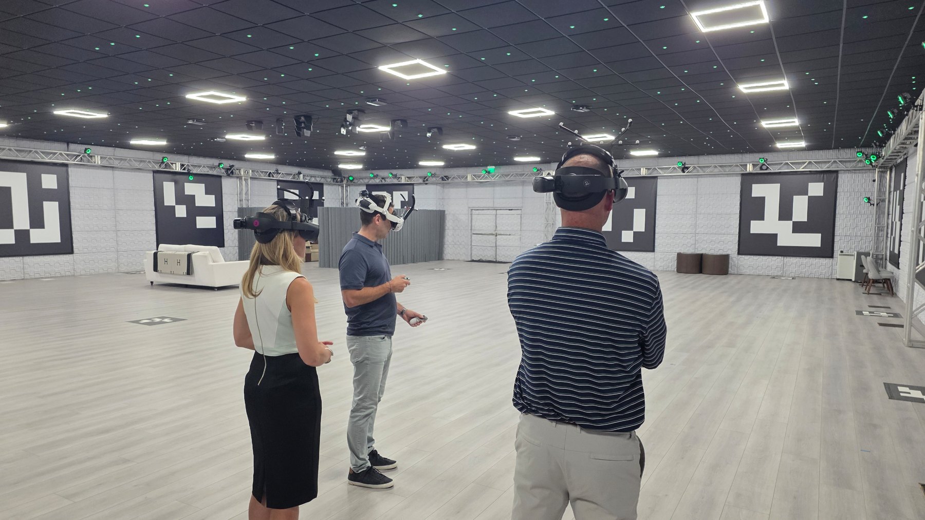 Physical Holodeck room during the interior and view sequence